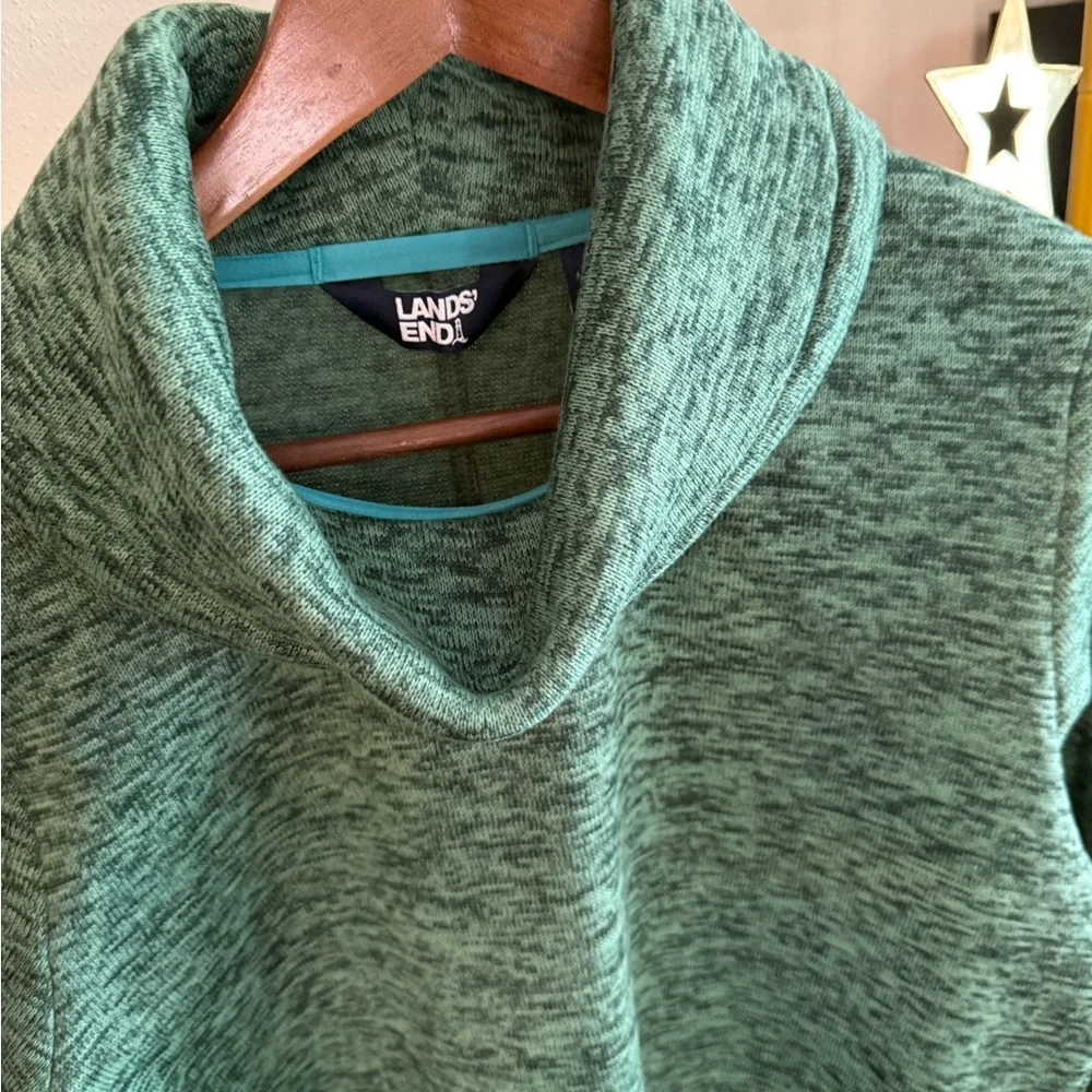Lands’ End Green Cowl Neck Sweater Size L Soft Cozy Classic - Picture 4 of 4